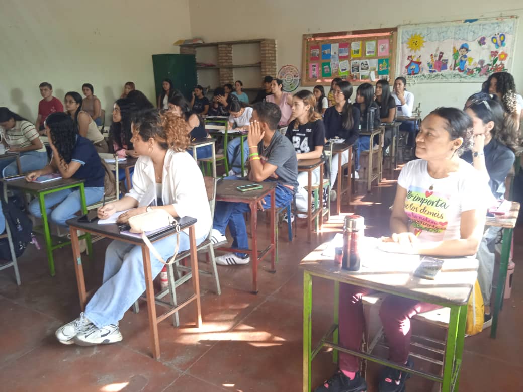 520 estudiantes del municipio Torres iniciaron actividades académicas