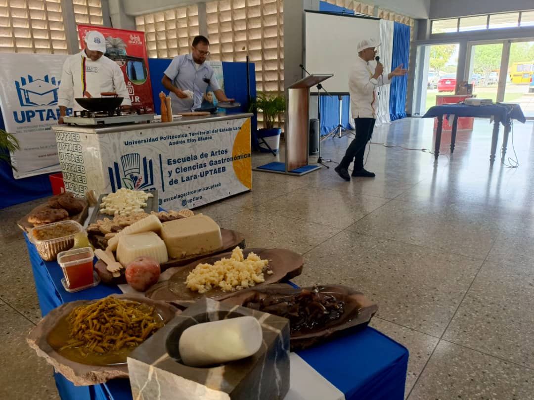 Uptaeb fué sede de conversatorio y cocina en vivo sobre Gastronomía Sostenible